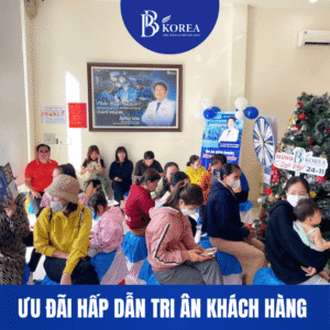 korea-dong-xoai.png Khách hàng được kiểm tra nền môi và tư vấn khử thâm môi tại BB KOREA Đồng Xoài – Bình Phước theo tình trạng thực tế.